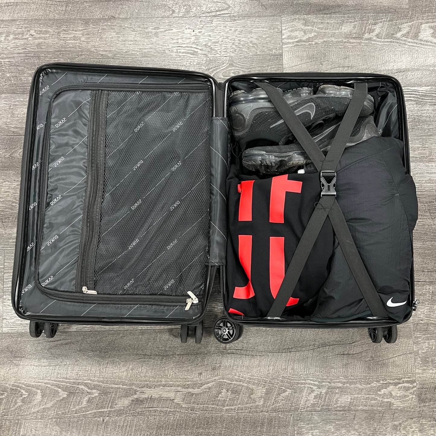 Dukap TOUR  Hardside Spinner 20-Inch Carry-On Luggage