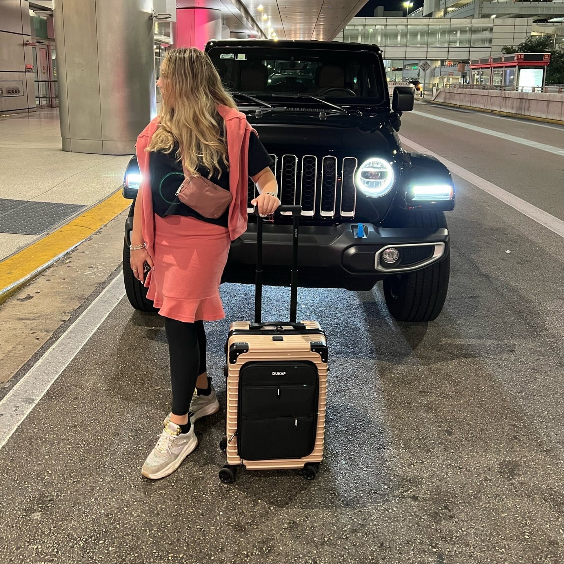 Dukap TOUR  Hardside Spinner 20-Inch Carry-On Luggage