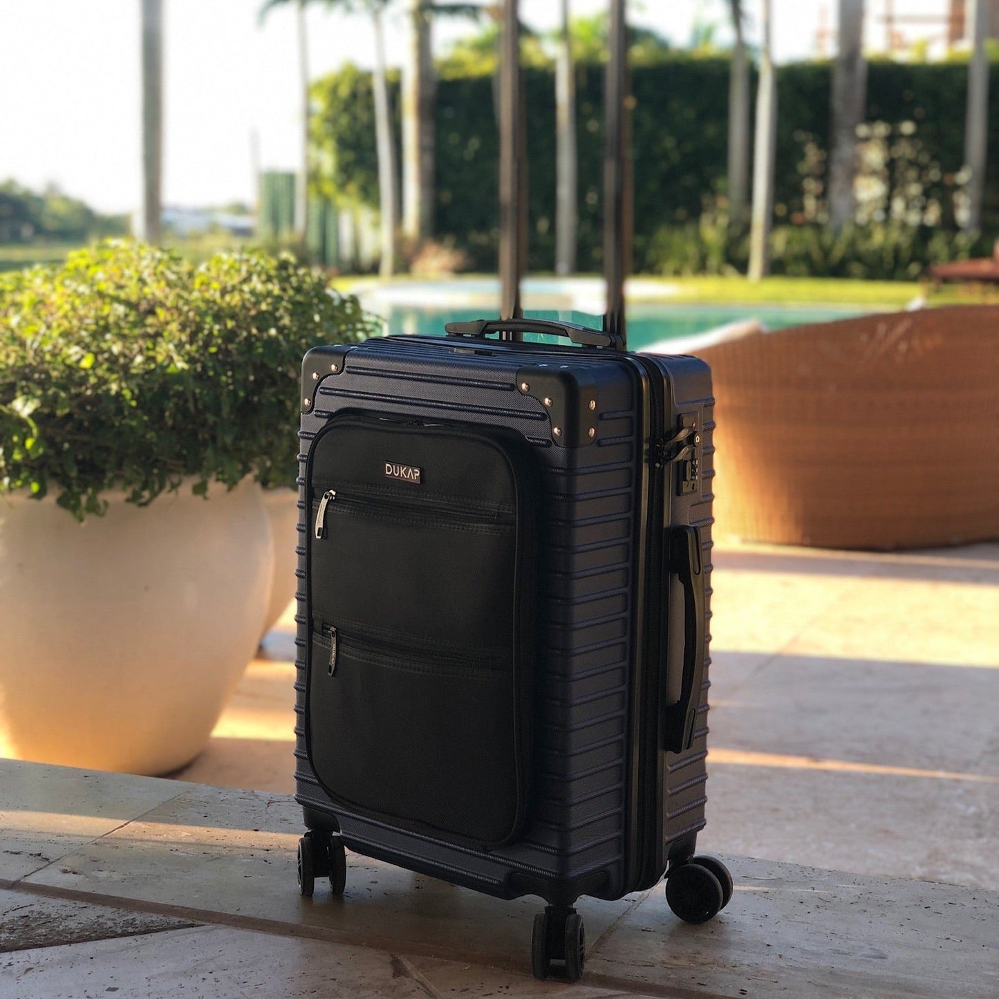 TOUR  Hardside Spinner 3 Piece Luggage Set 20/28/32 Inches